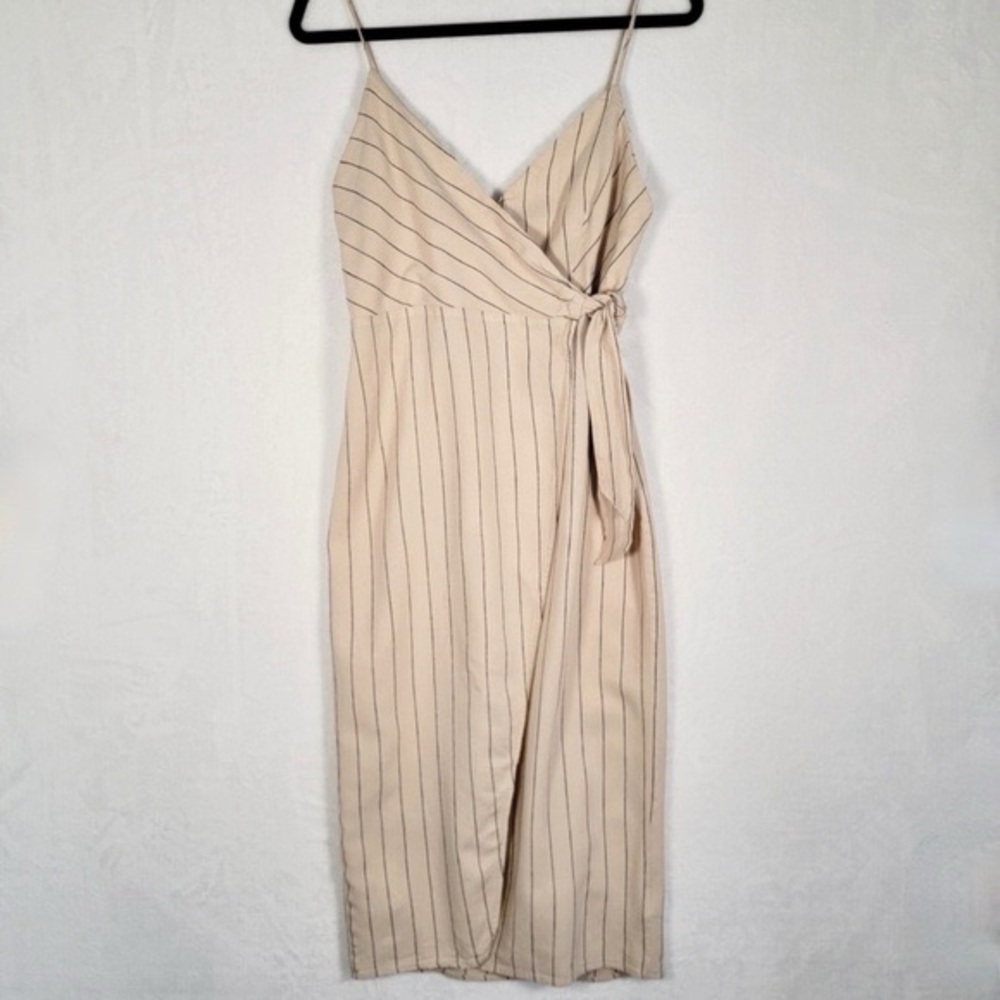 URBAN OUTFITTERS Striped Wrap Midi Dress in Cream and Black - Picture 5 of 11